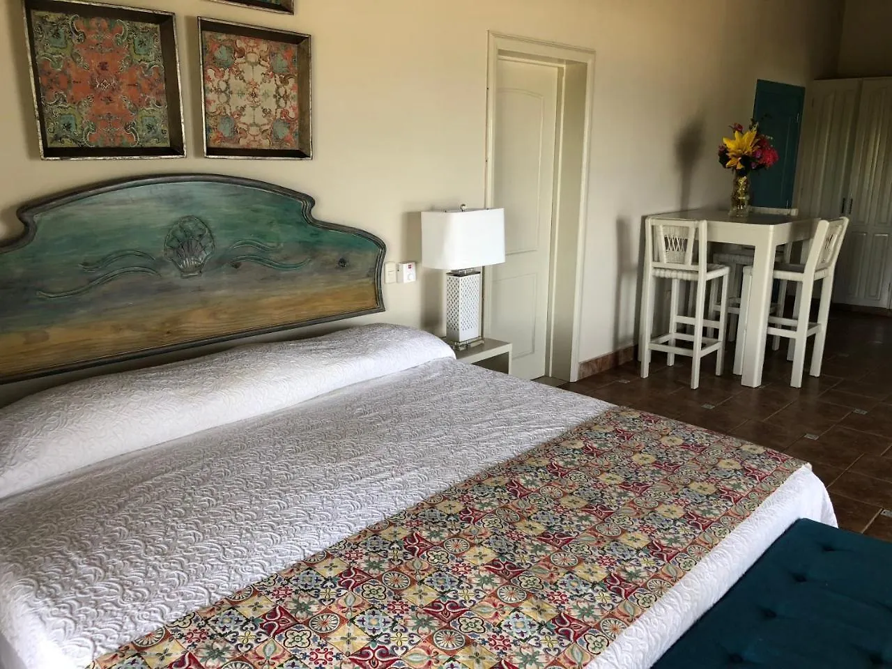 *** アパートホテル Barefoot Beach Pad キャバレテ ドミニカ共和国